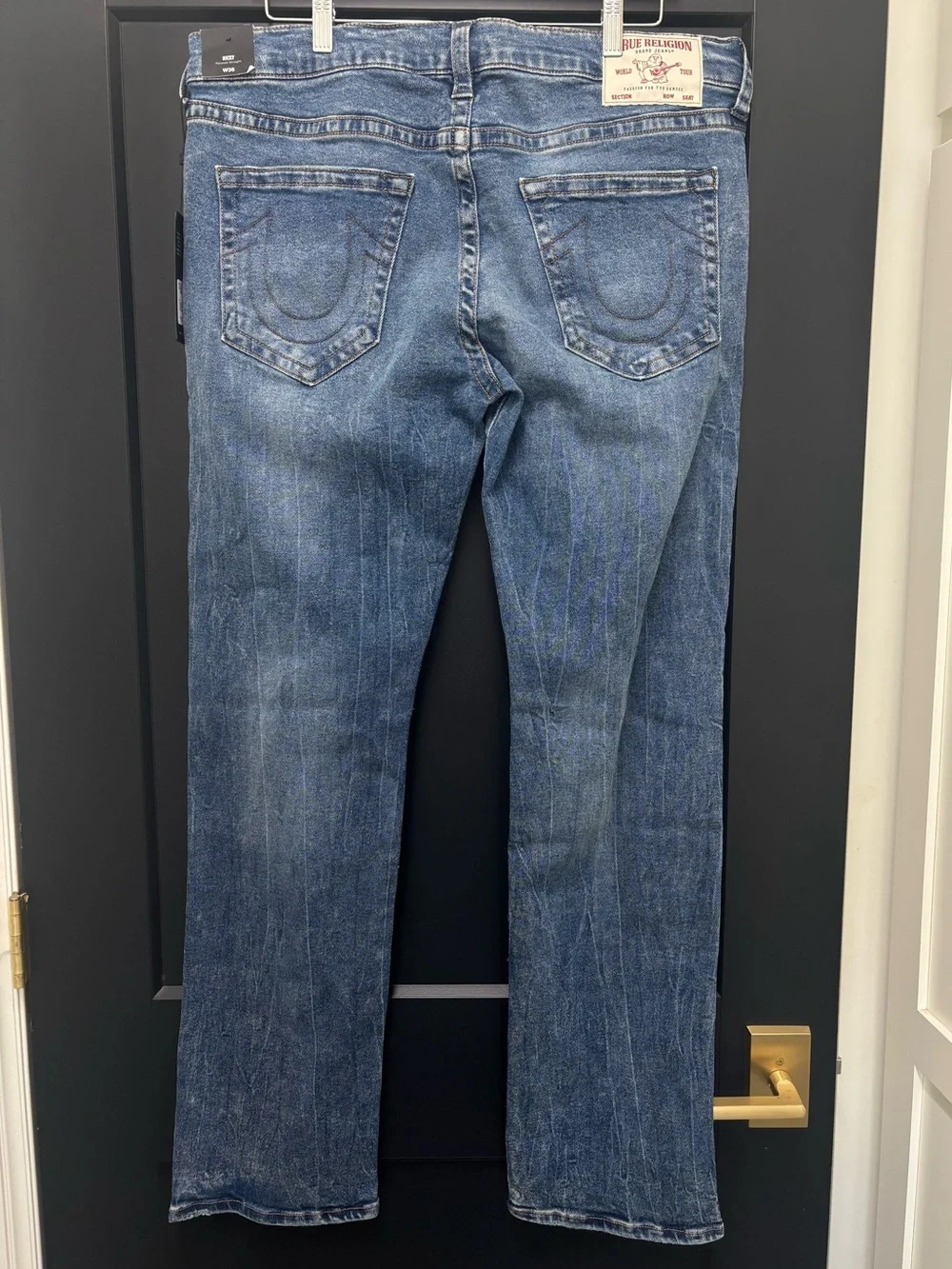 True Religion Ricky Relaxed Straight Jeans Men’s 36 NWT Ghost Wave Medium Wash